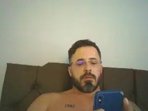 Cam4 Private Sex Chat of Alers87