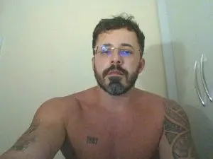 Cam4 Live Porn of Alers87