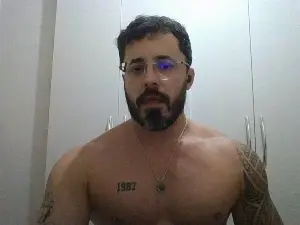 Cam4 Free Live Porn of Alers87