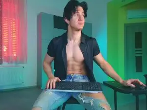 Cam4 Sex Chat of ChristianLevine