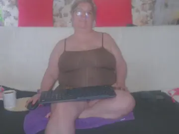 Cam4 Watch Live Sex Cams of QueenPammy