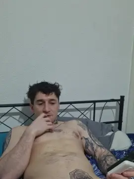 Cam4 Watch Live Sex Cams of Theirish_bull