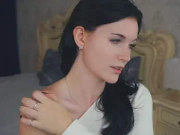 Cam4 Free Porn Cam of UrsulaElawar
