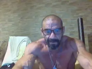 Cam4 Free Live Porn of TomiPsexy