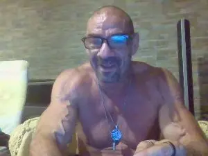 Cam4 Watch Live Sex Cams of TomiPsexy