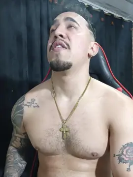 Cam4 Live Sex of Im_massimo777