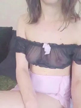 Cam4 Watch Live Sex Cams of candyy18