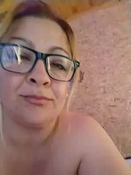 Cam4 Live Sex Cam of Alita_milf