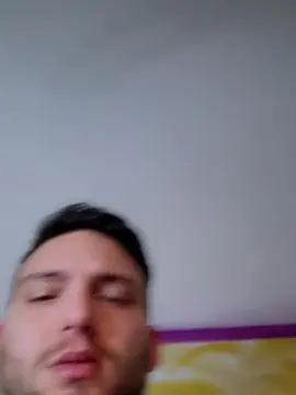 Cam4 Free Live Porn of ale1717