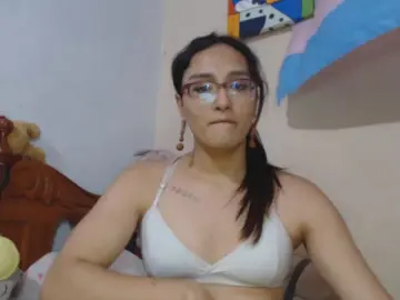 Cam4 Private Sex Chat of aurora_sanders1