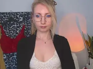 Cam4 Best live sex cam show of CinderellaMoon