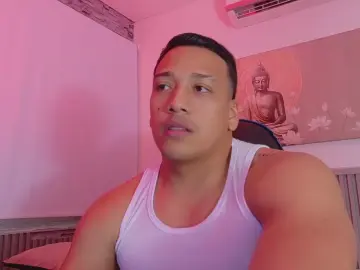 Cam4 Best live sex cam show of MaxTurner_