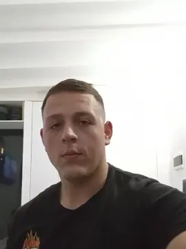 Cam4 Sex Cam of Andrew620xxx