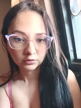 Cam4 Adult Video Chat of CamiLatinAss