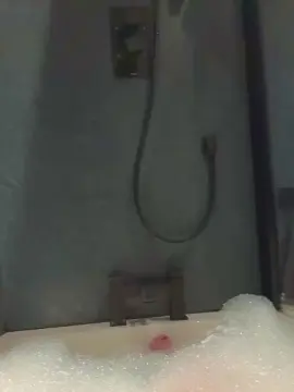 Cam4 Sex Cam of naughtywife21