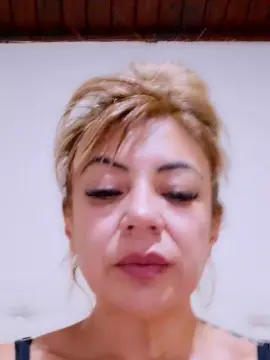 Cam4 Private Sex Chat of Belu_milf