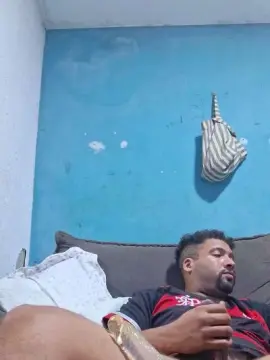 Cam4 Sex Cam of Morenogatorj99