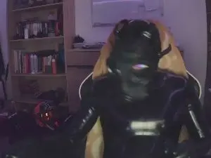 Cam4 Live Porn of latex_diver34