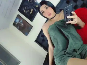Cam4 Adult Video Chat of ParisKiss25