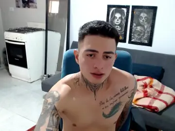 Cam4 Sex Chat of santii_ss