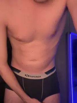 Cam4 Adult Video Chat of Riccardoooo2008