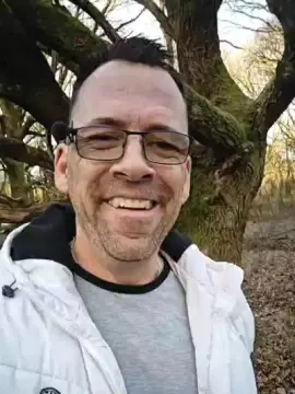 Cam4 Private Sex Chat of dave_naked