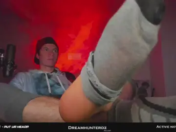 Cam4 Live Porn of Dreamhunterdz