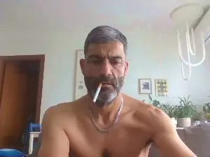 Cam4 Live Sex Cam of hotreds