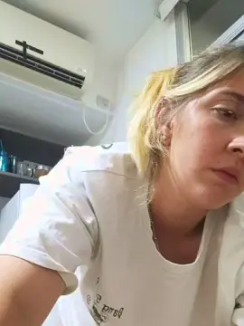 Cam4 Watch Live Sex Cams of Ayutitaa