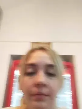 Cam4 Live Sex of Ayutitaa