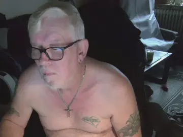 Cam4 Live Sex of dirtyminds1