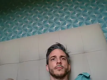 Cam4 Nude Webcam of edgarpoe69