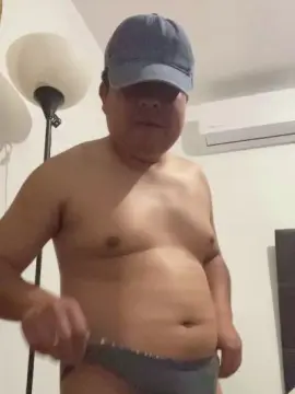 Cam4 Live Sex Cam of reynaldo42