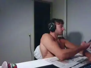Cam4 Private Sex Chat of ALPHA_HUNK