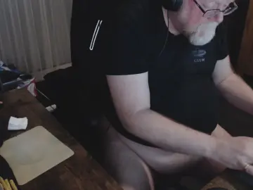 Cam4 Private Sex Chat of Caldy