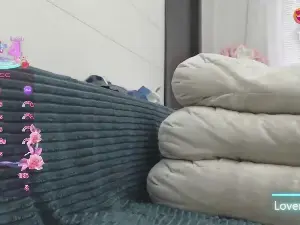 Cam4 Nude Webcam of Karina_Lori