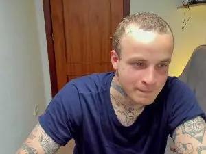 Cam4 Live Sex Cam of Layneinchains