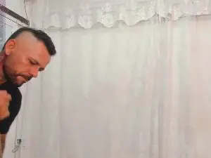 Cam4 Free Live Porn of HardenedDad