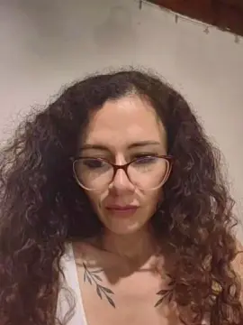 Cam4 Live Porn of nanuxxx1