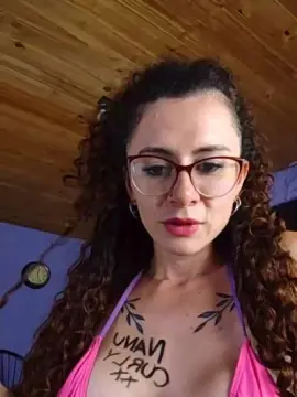 Cam4 Free Live Porn of nanuxxx1