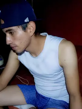 Cam4 Free Live Porn of tupapirulo_sexy