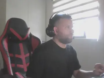 Cam4 Free Live Porn of Giingz22