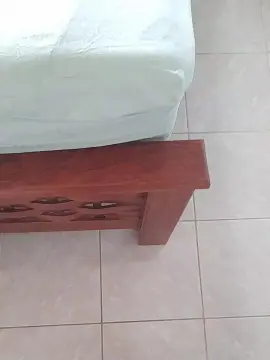 Cam4 Adult Webcam of Morenodiscret35