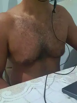 Cam4 Live Sex of Morenodiscret35