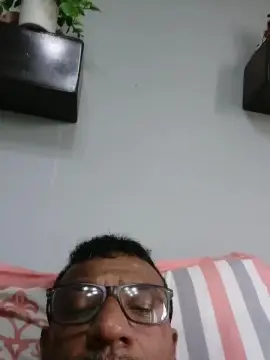 Cam4 Live Sex of roncoratonm2