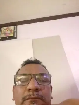 Cam4 Watch Live Sex Cams of roncoratonm2