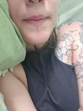 Cam4 Live Porn of CasalBrisaHot