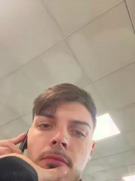 Cam4 Free Porn Cam of ThomasRM98