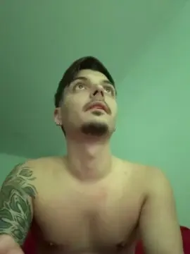 Cam4 Private Sex Chat of ThomasRM98