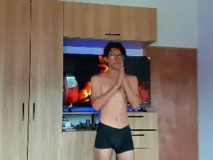 Cam4 Live Porn of alan_scot8